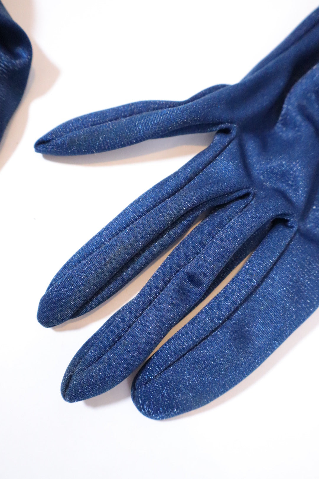 Night blue 1960’s deadstock gloves