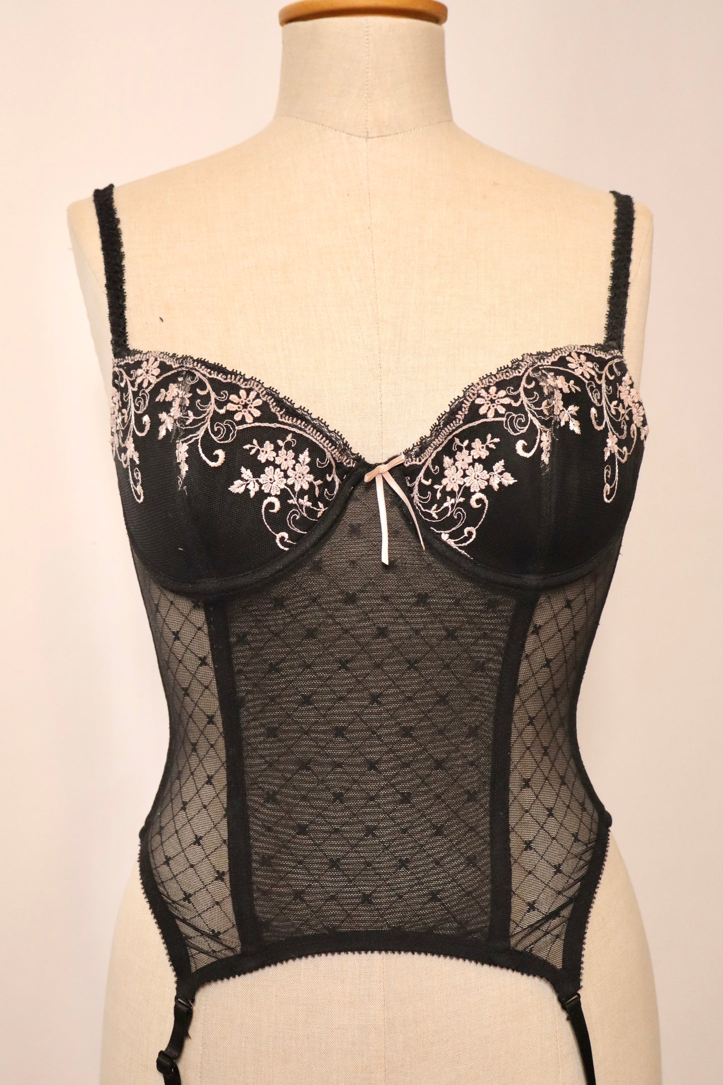 Black bustier with pink lace details size S