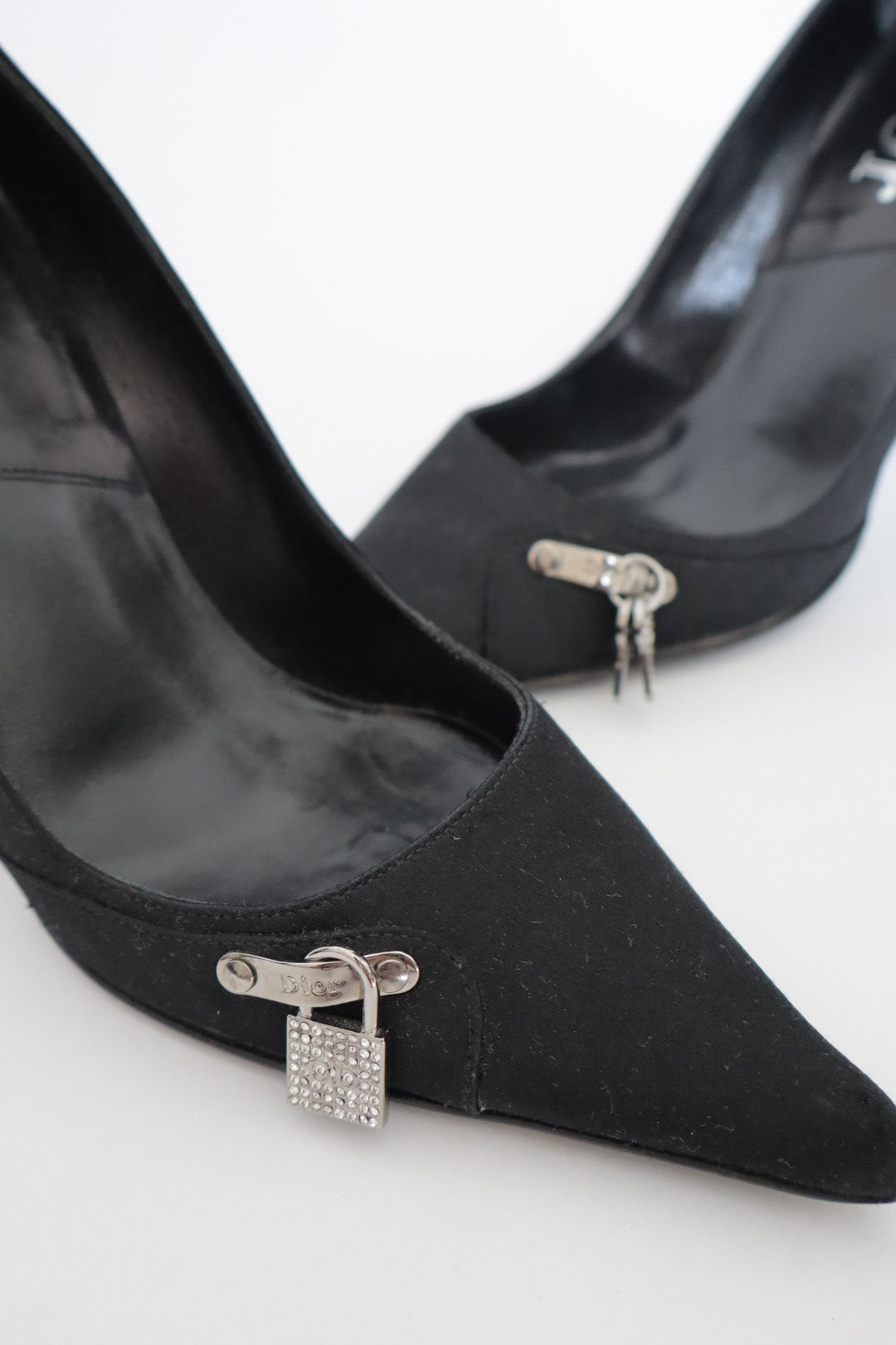 Black silk Christian Dior by John Galliano heels F/W 2003 with lock&key size it36.5 us6