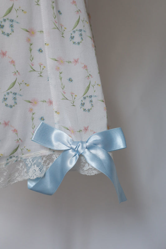 Christian Dior Summer/Spring 2005 floral vine skirt size XS with bow