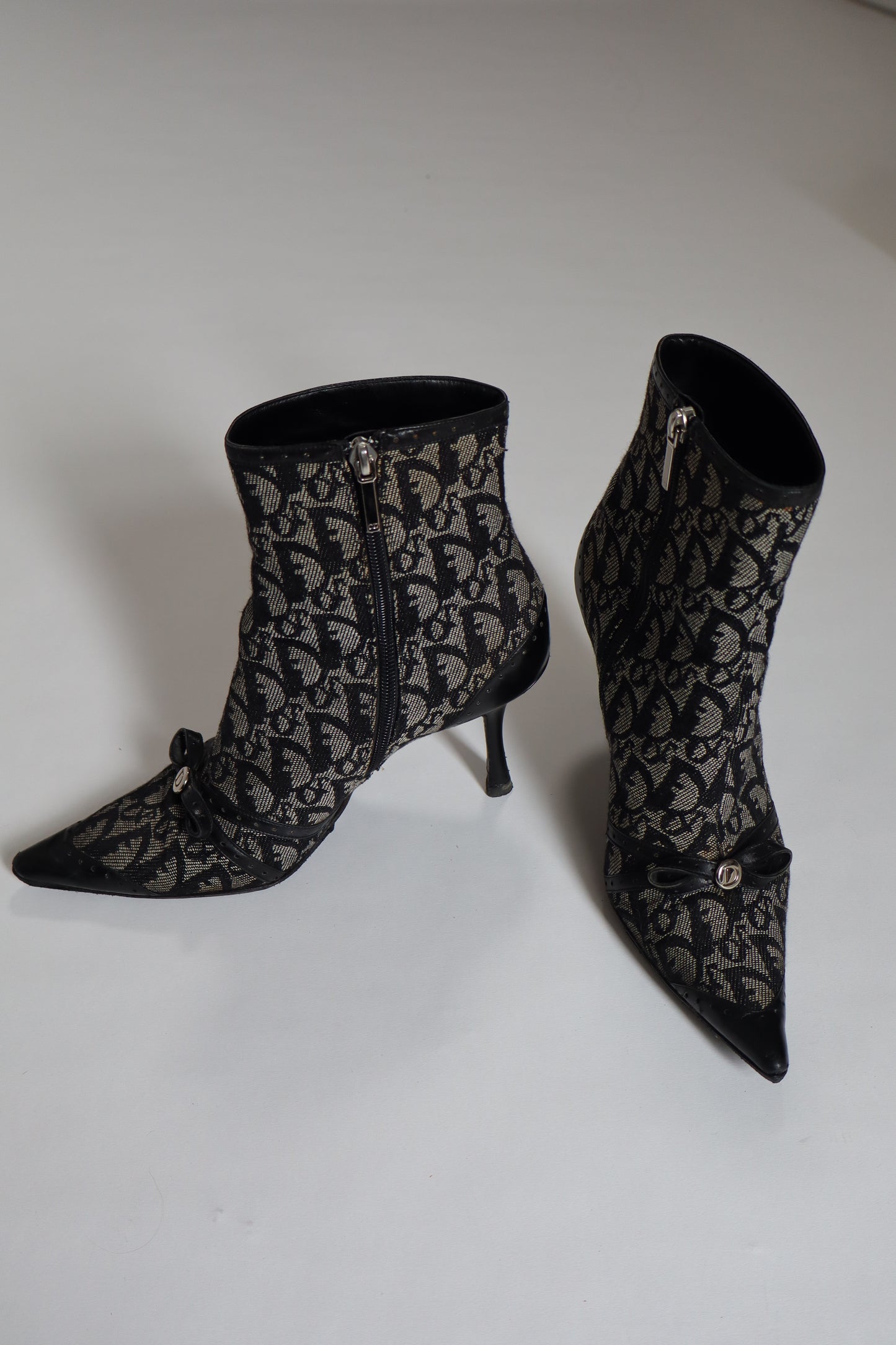 Dior by John Galliano F/W 2005 boots oblique print size 38 / us7.5