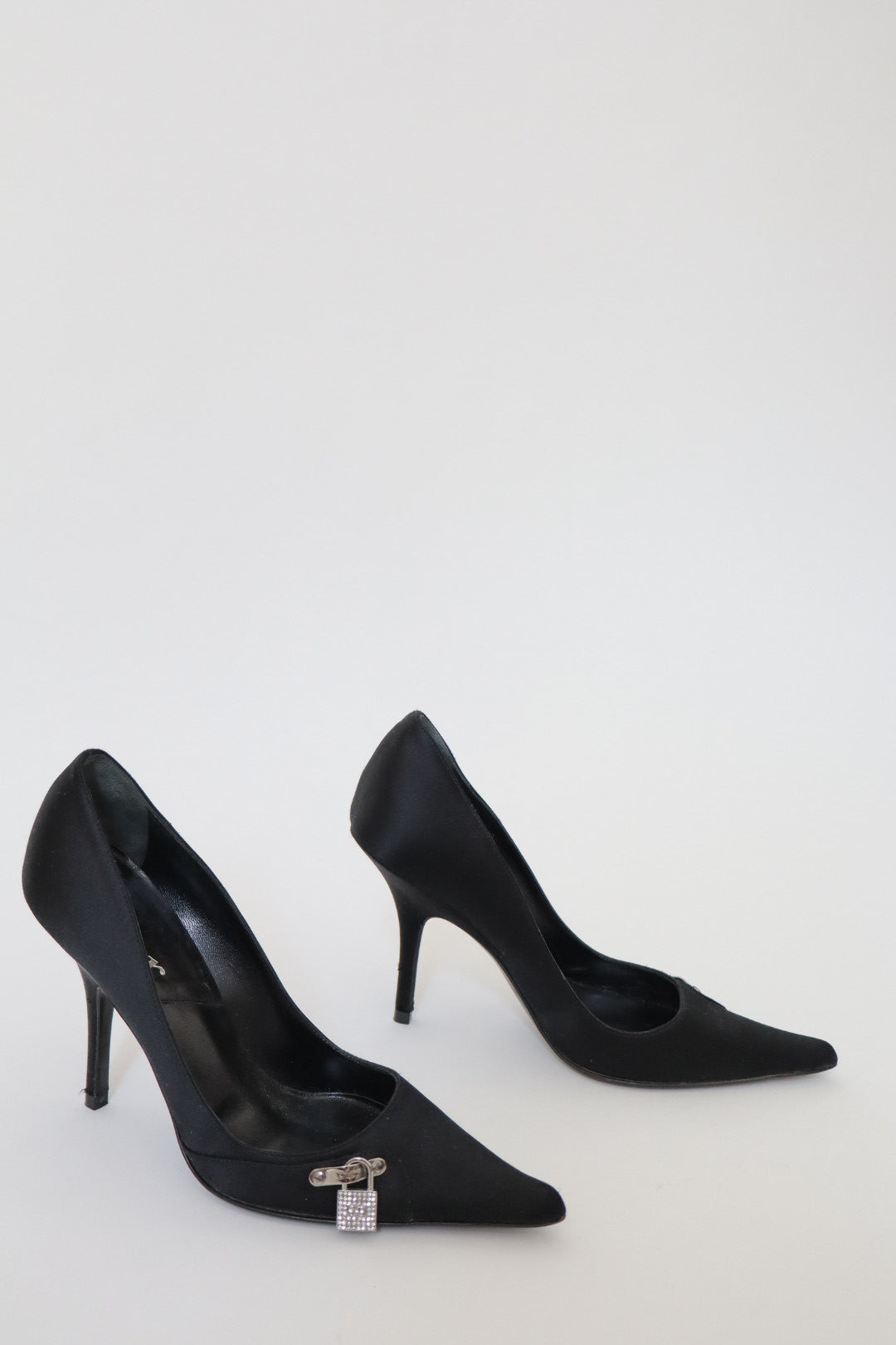 Black silk Christian Dior by John Galliano heels F/W 2003 with lock&key size it36.5 us6