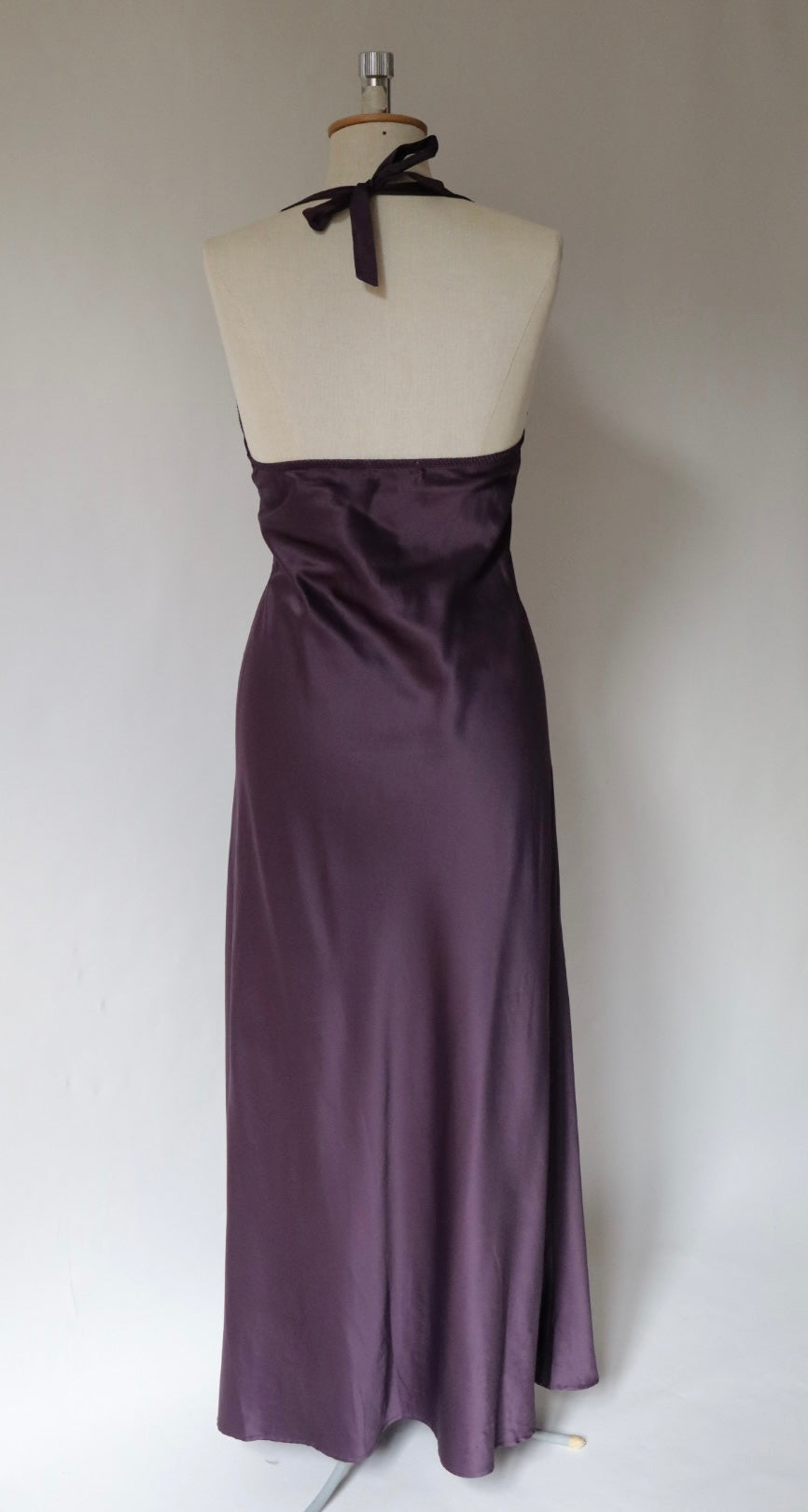 Vanity Fair long satin purple slipdress with lace details size M