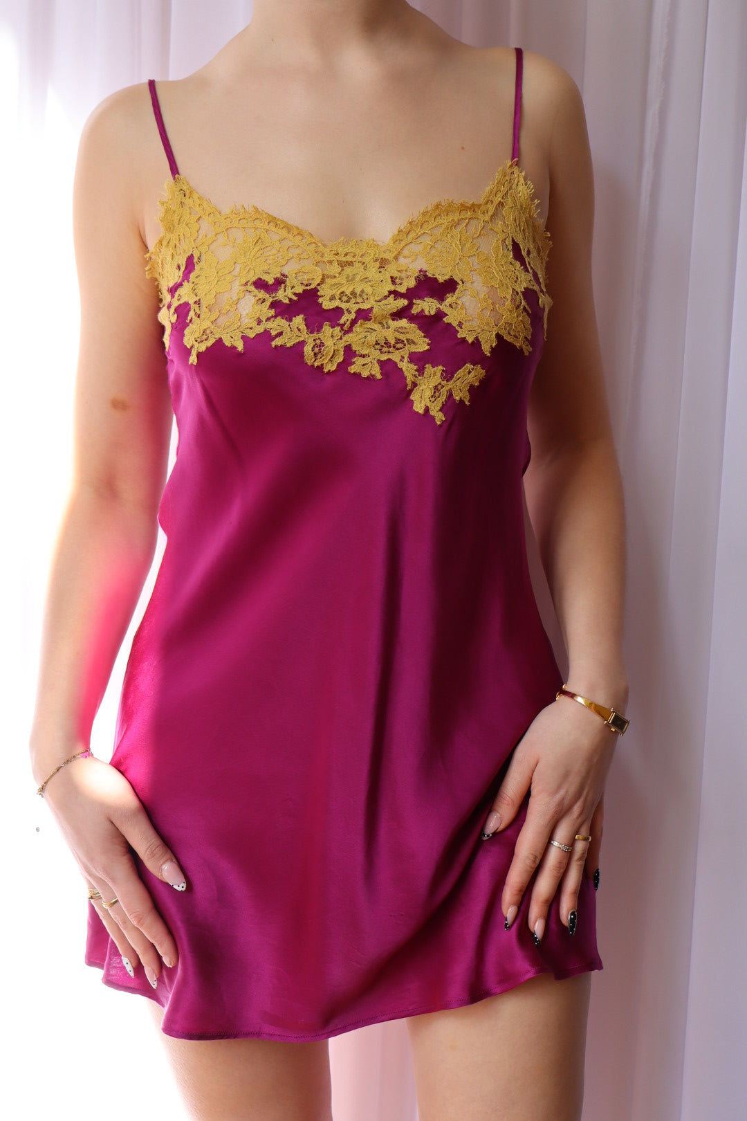 100% silk Marjolaine slipdress size M, purple with contrasting lace