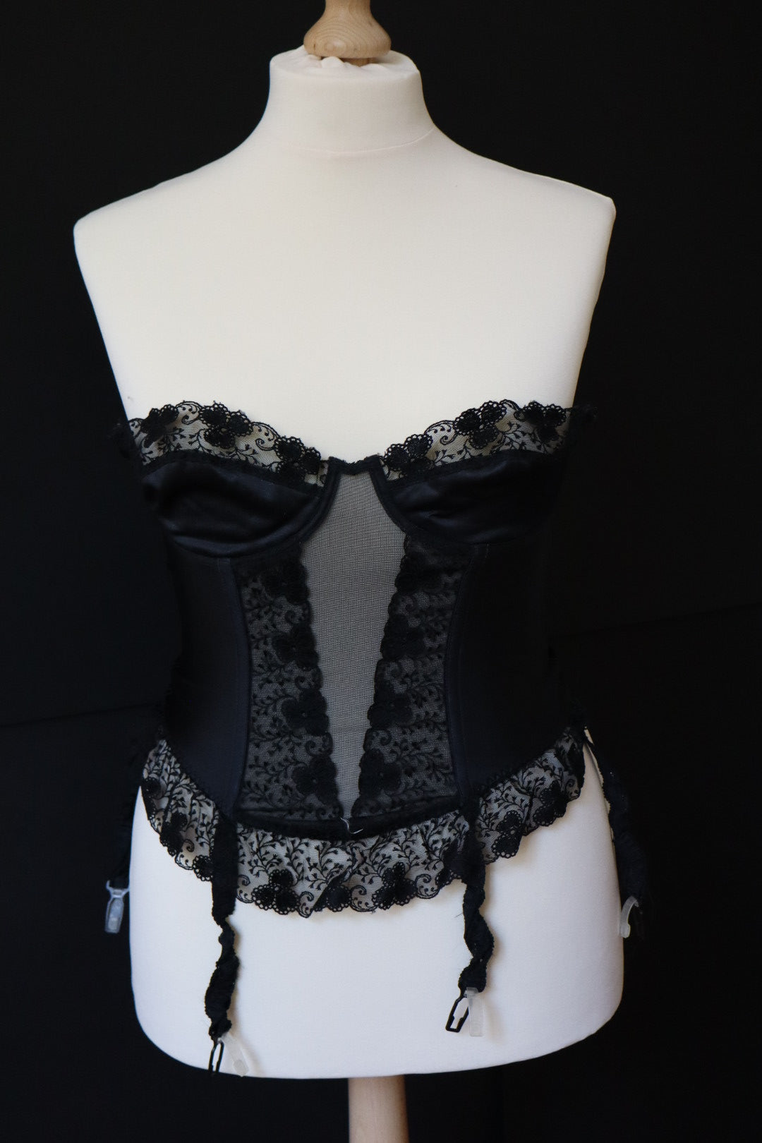 Black lace bustier size Large FR95C / EU80C / US36C, made in France