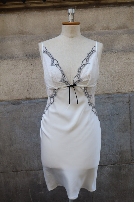 White transparent slipdress with lace details size M