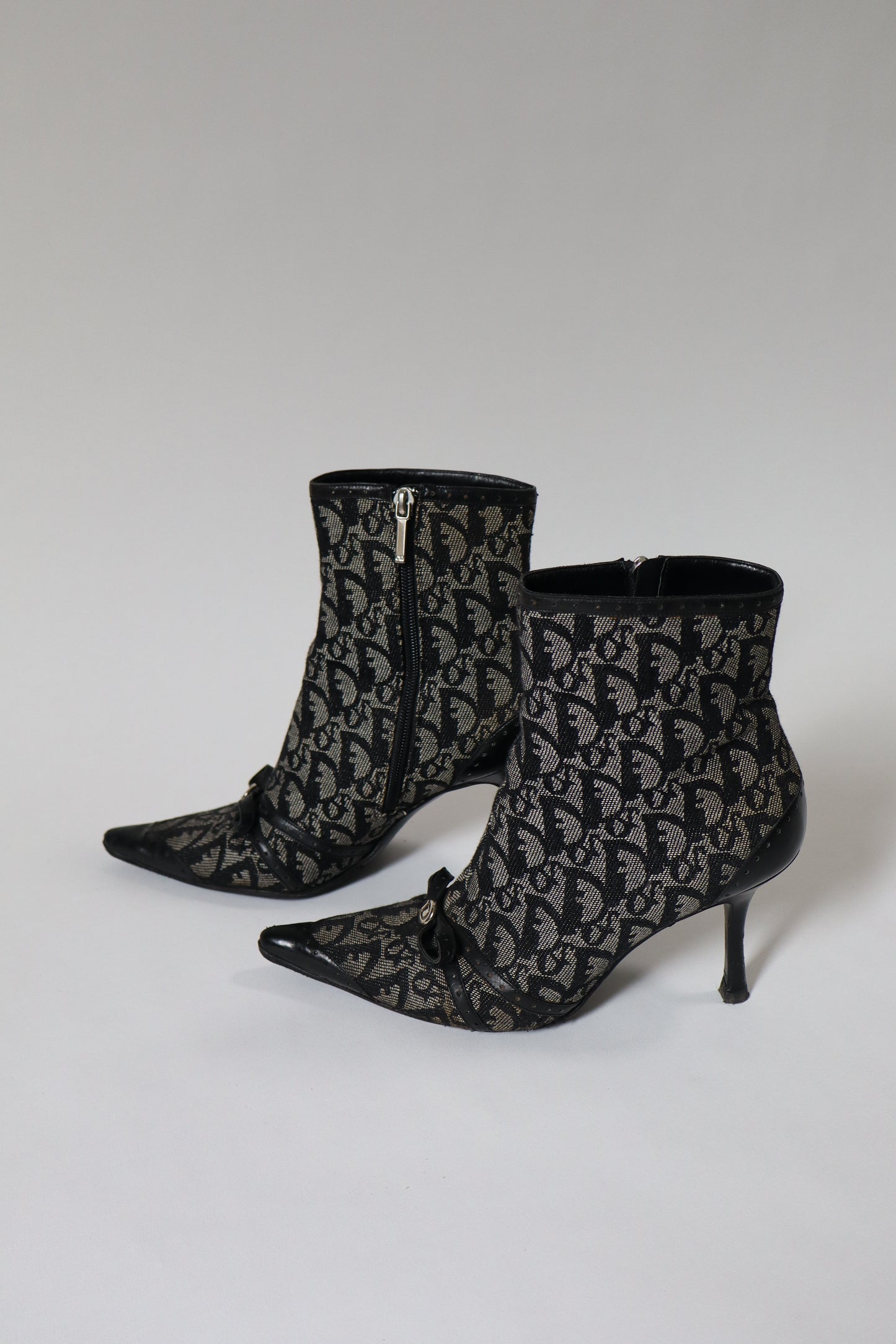 Dior by John Galliano F/W 2005 boots oblique print size 38 / us7.5