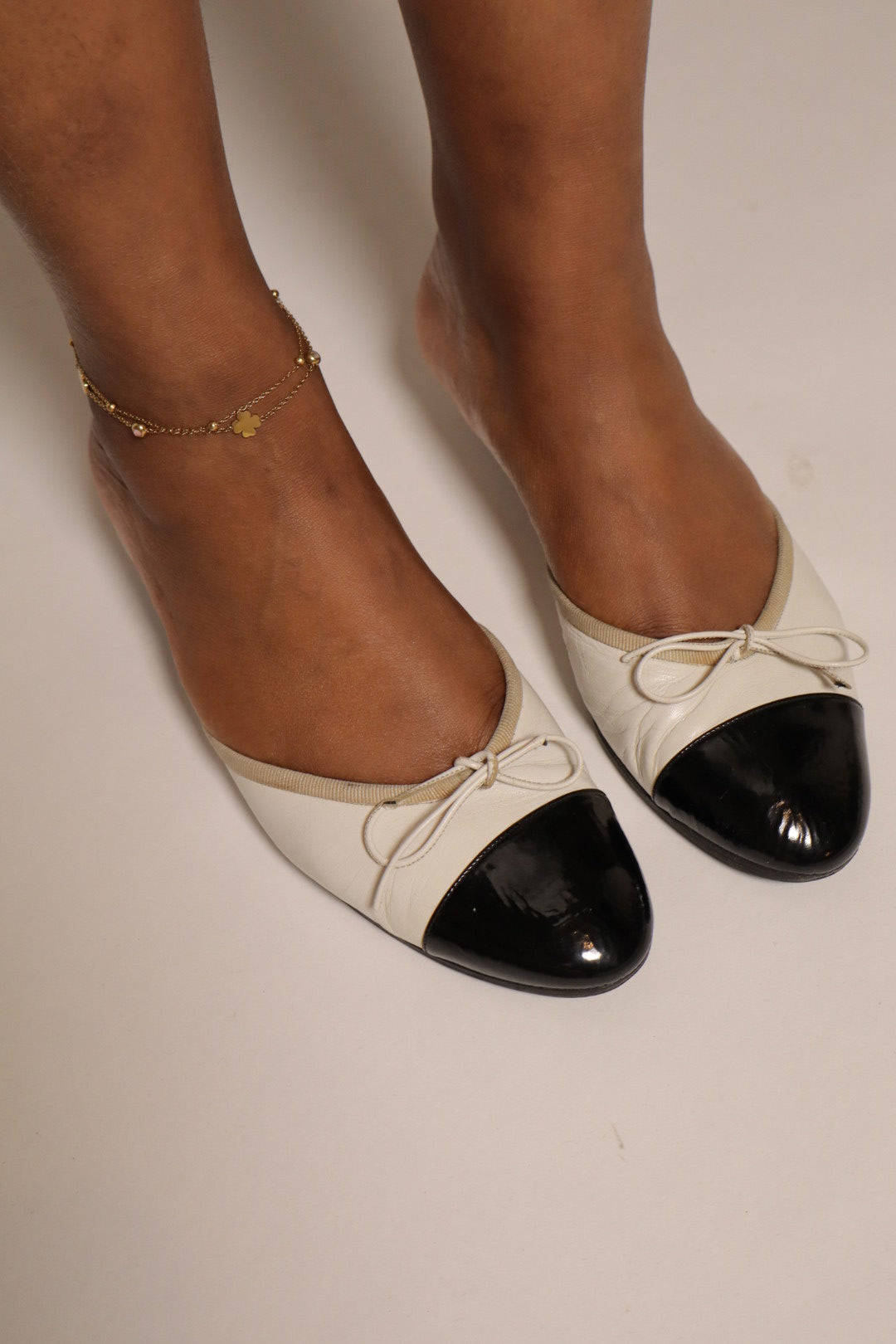 Chanel ballerina kitten heels size 39