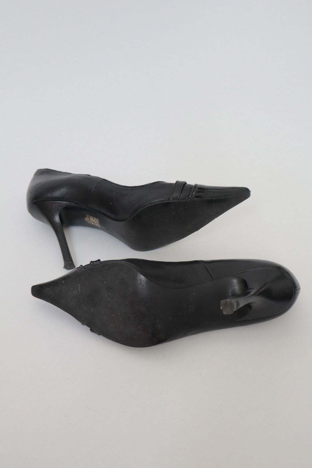 Black leather Balmain heels early 2000’s size 38 /us7.5
