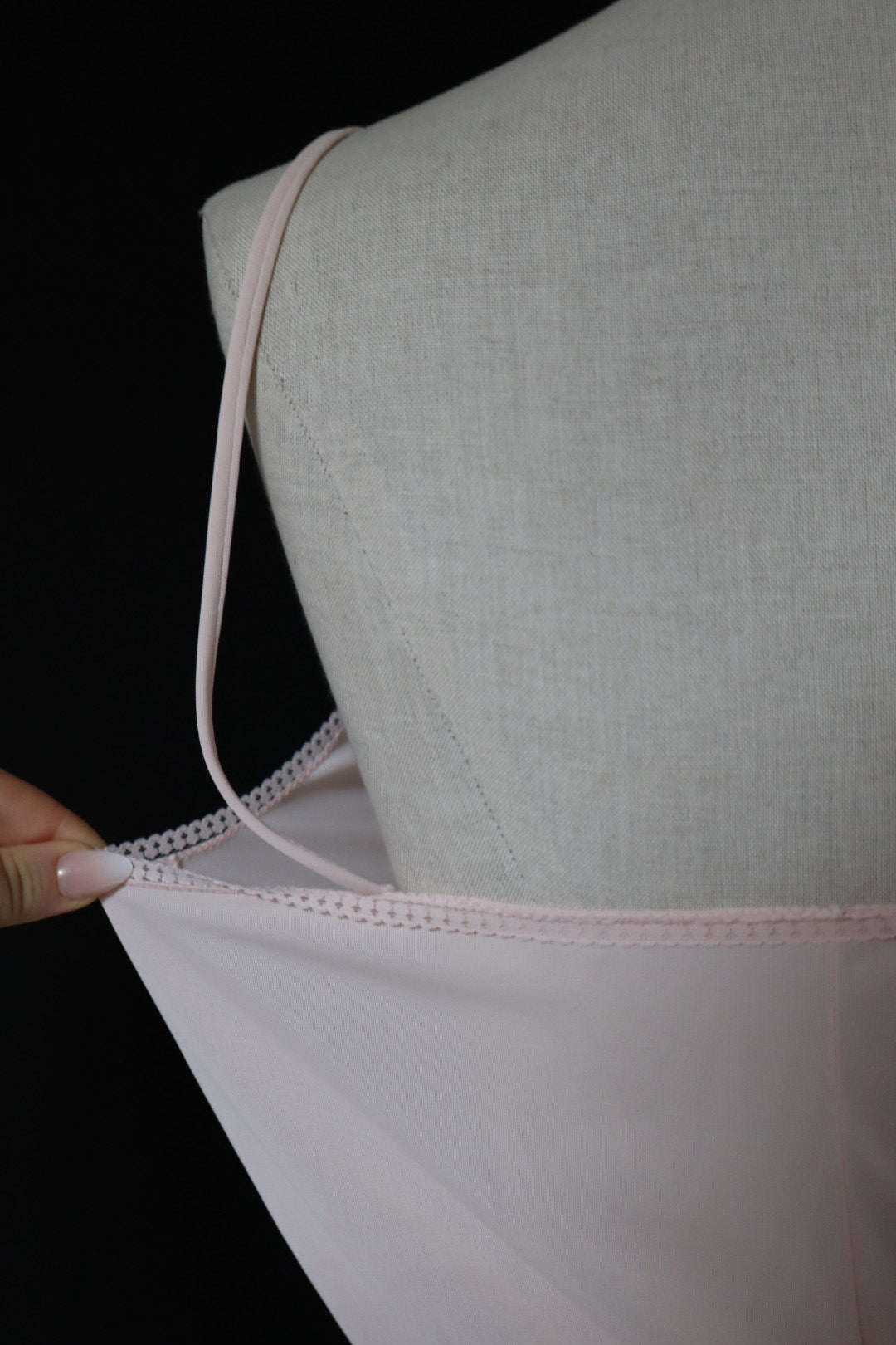 Soft pink 1980’s body with lace details