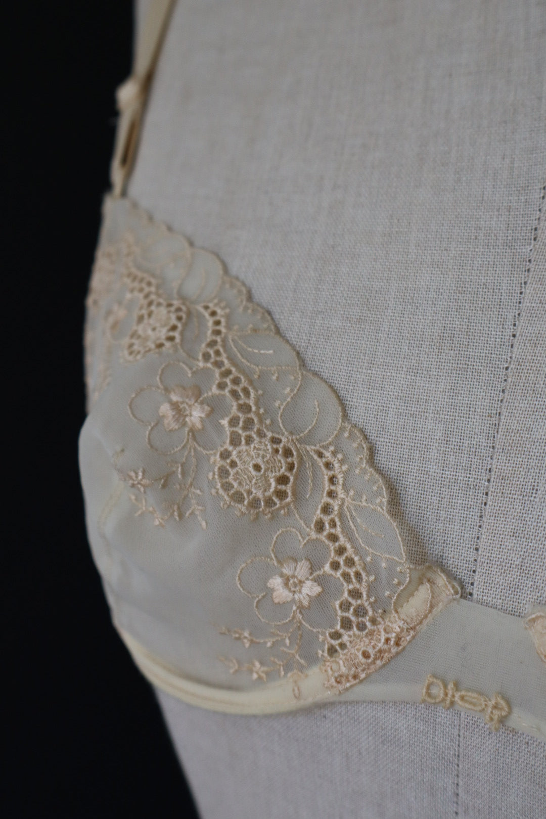 Christian Dior lace lingerie set size S (eu70B - fr85B - us32B)