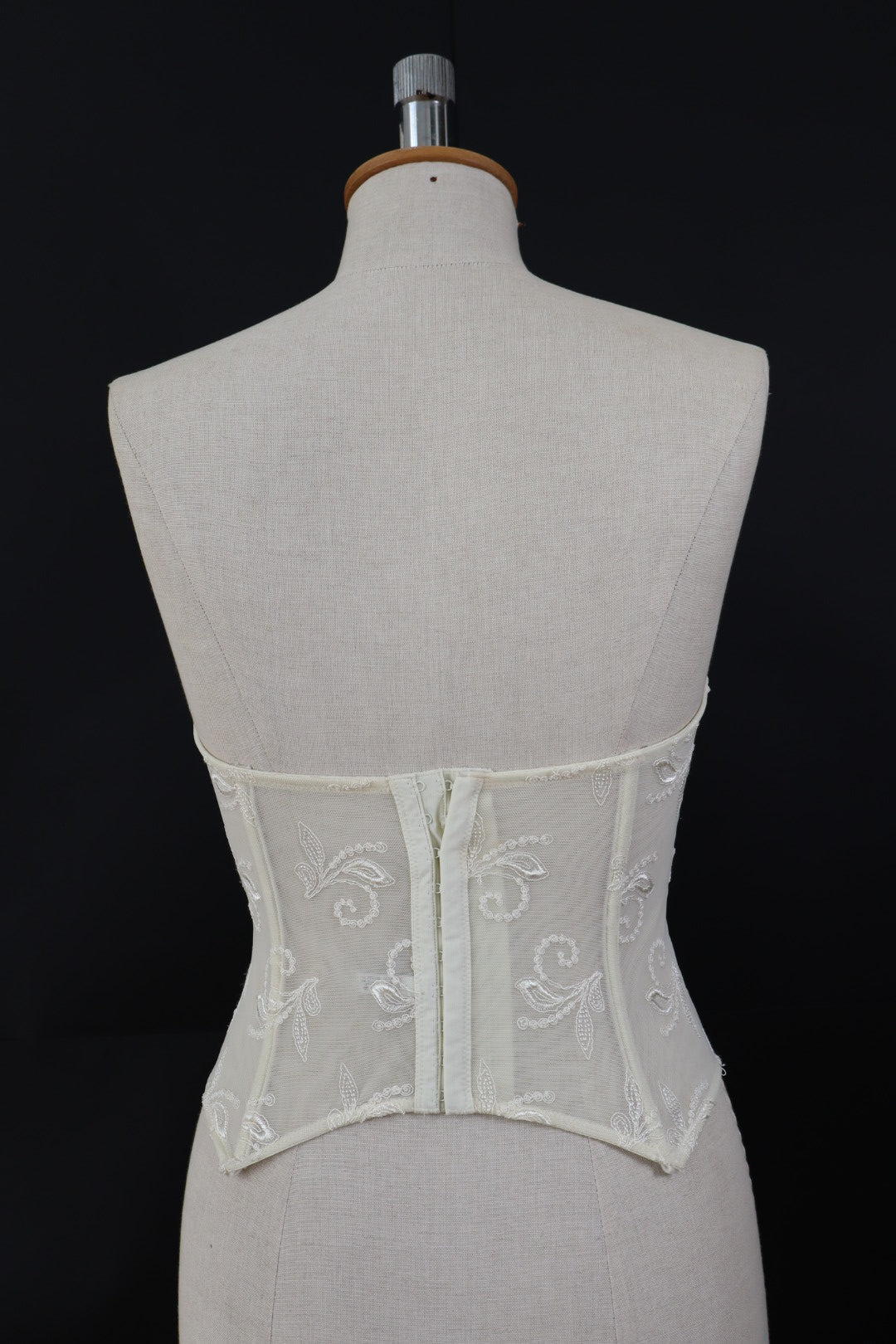 White lace bustier size us38c / fr100c / eu85c by Luna, made in Italy