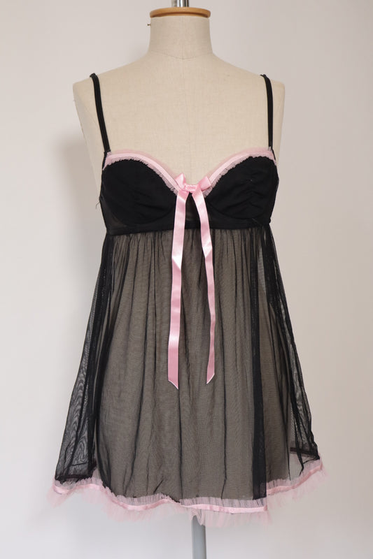 Y2K babydoll size M black with pink bow