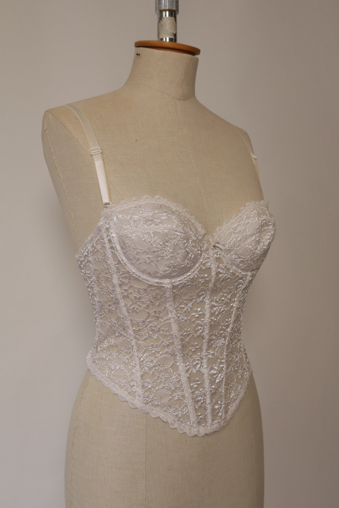 White lace bustier size eu75b / fr90b / us34b