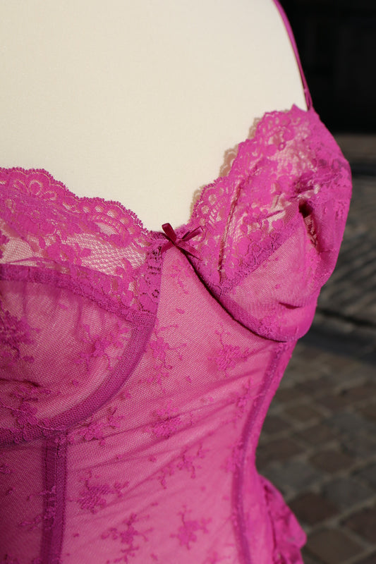 1970’s fushia bustier size XL (eu95C / FR110C)