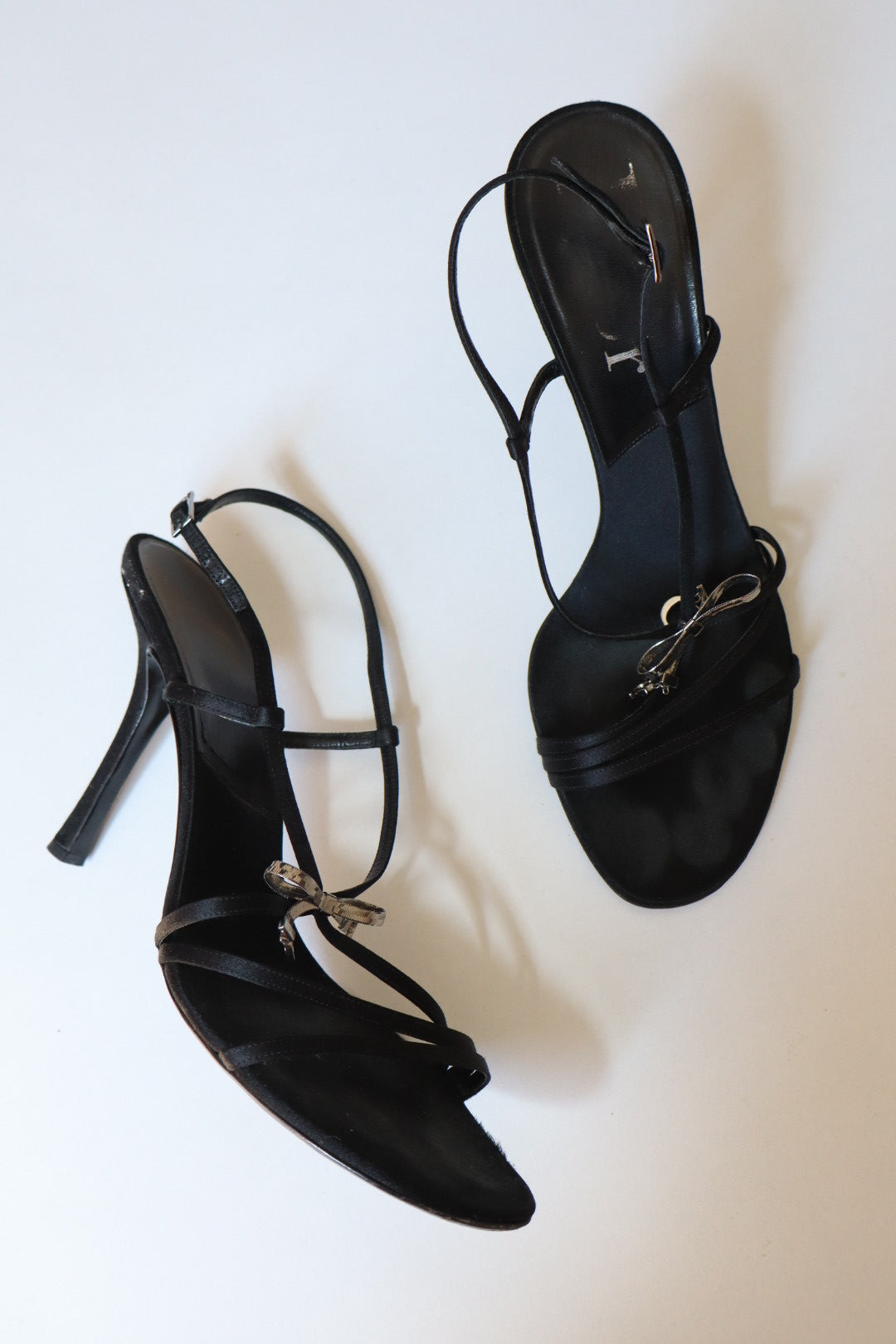 Dior By John Galliano black heels with silver hardware ‘CD’ bow size 39 (us 8)