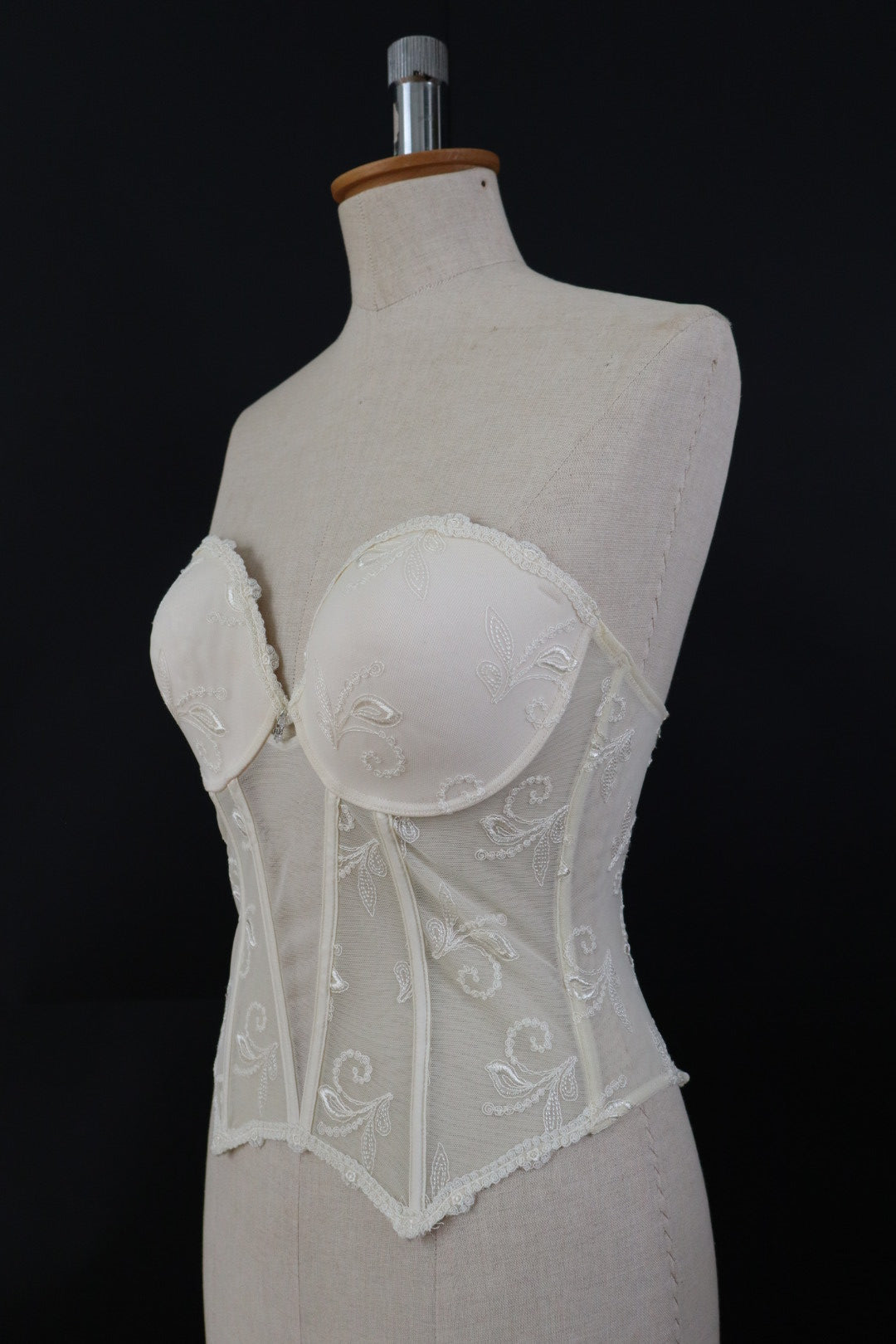 White lace bustier size us38c / fr100c / eu85c by Luna, made in Italy