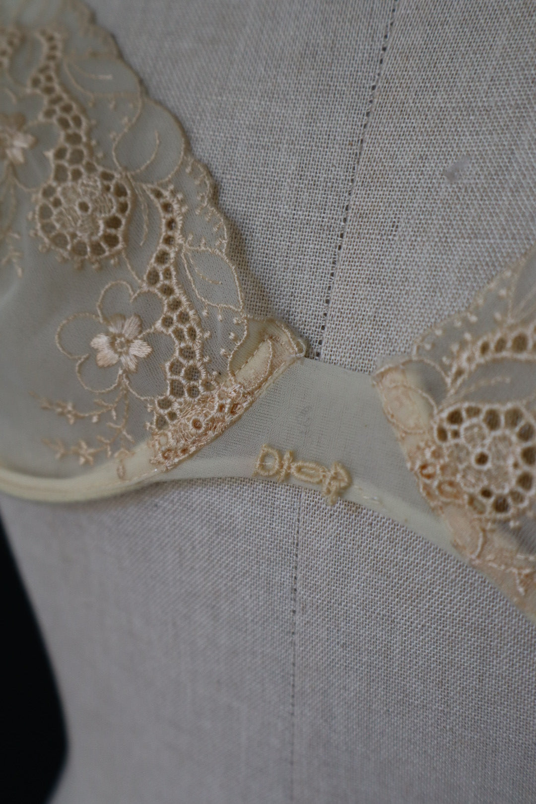Christian Dior lace lingerie set size S (eu70B - fr85B - us32B)