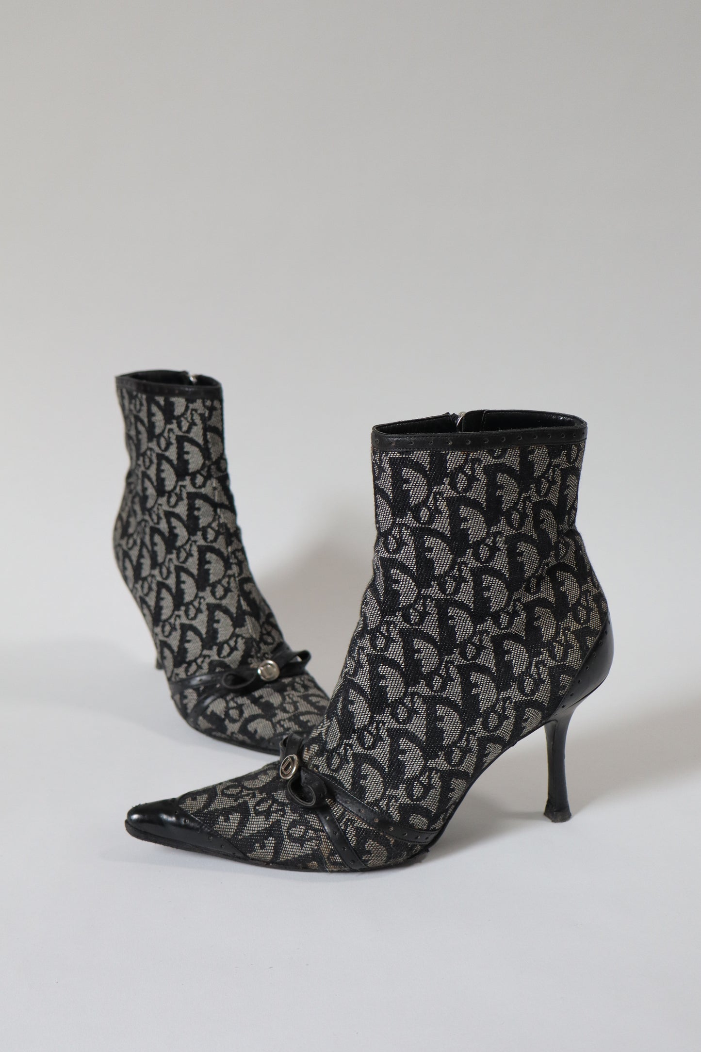 Dior by John Galliano F/W 2005 boots oblique print size 38 / us7.5