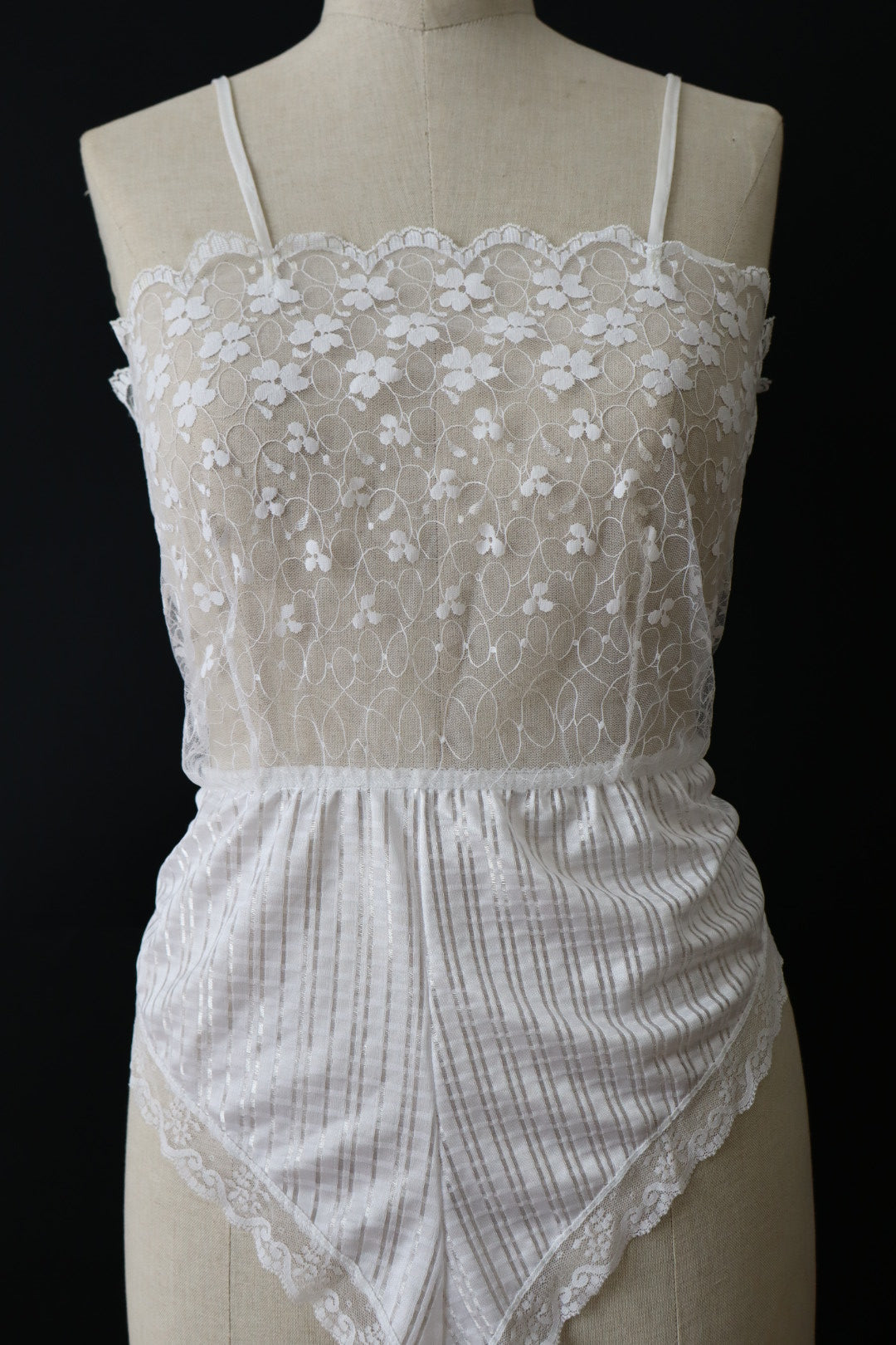 White lace body size medium, Made in Spain
