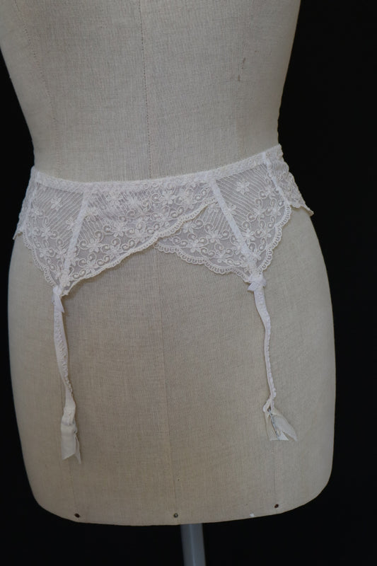 Christian Dior White lace jartelles size M