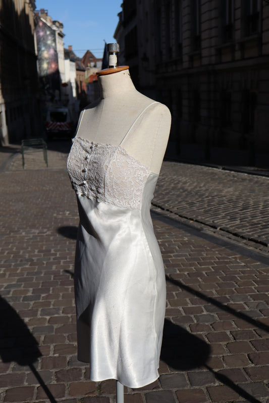 White satin slipdress with lace details size S