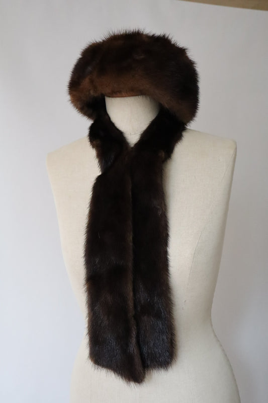 Brown mink fur shawl (without hat)