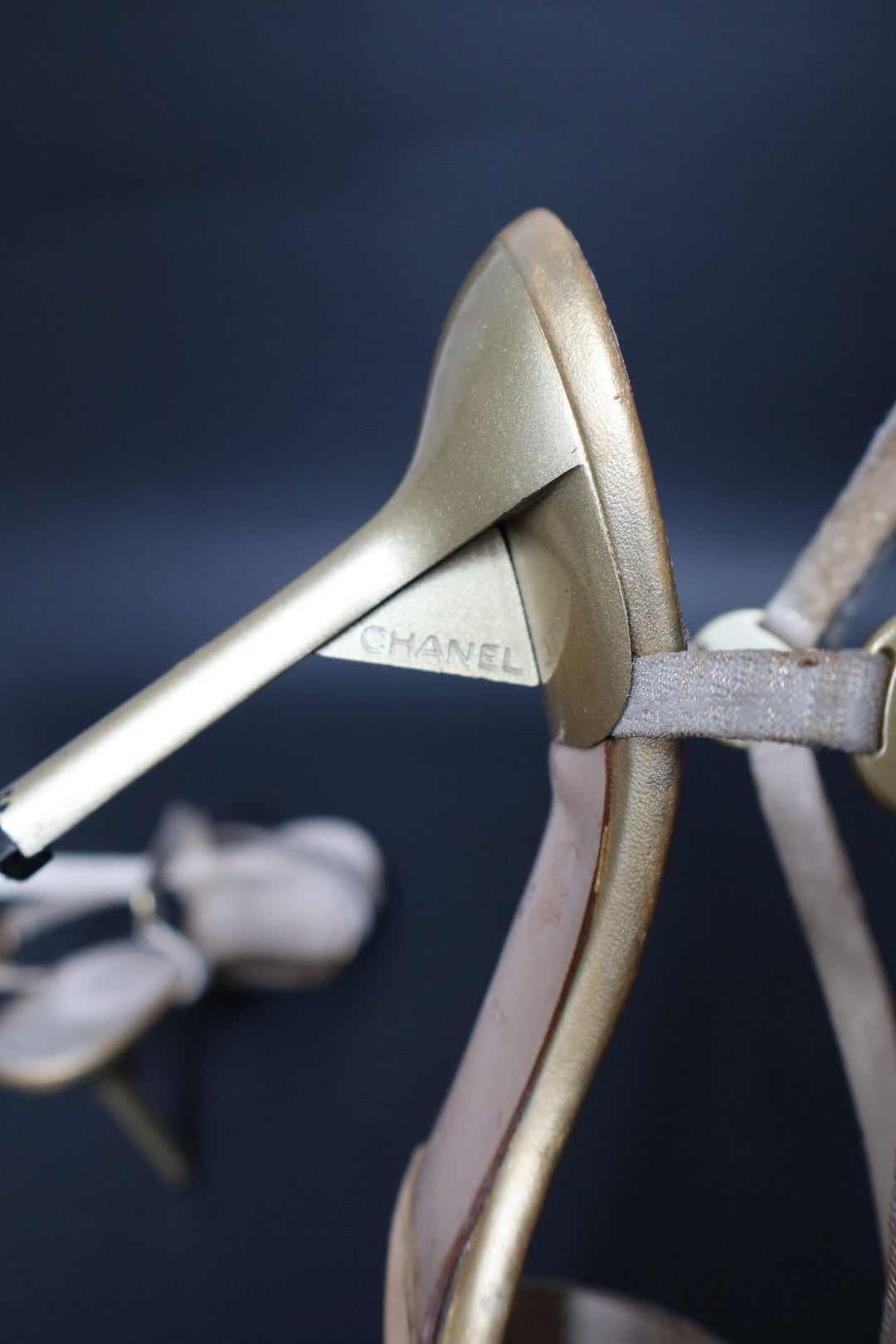 Chanel gold travel line strappy heels - size 40 (us 9)