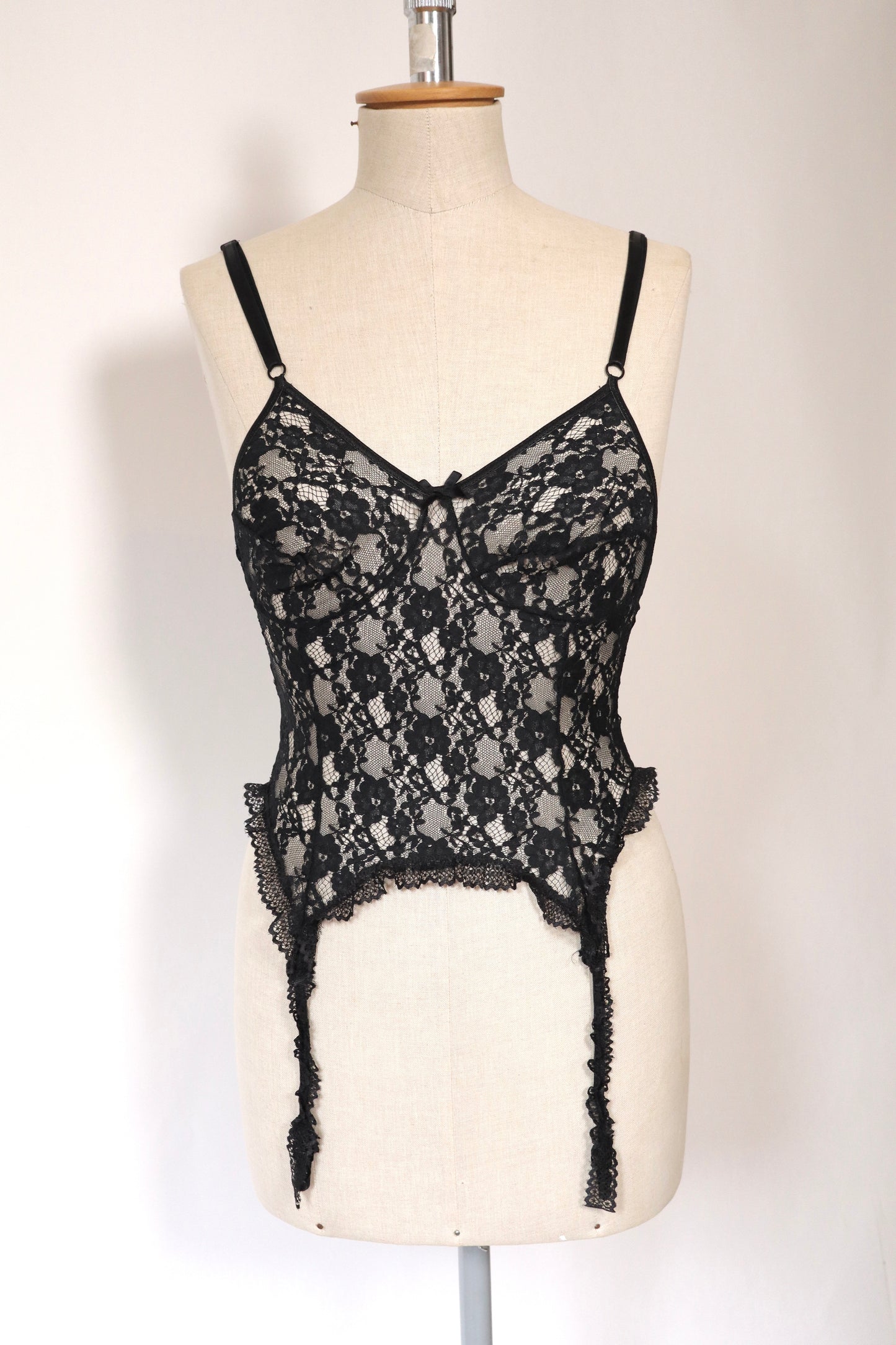 Black lace bustier size M