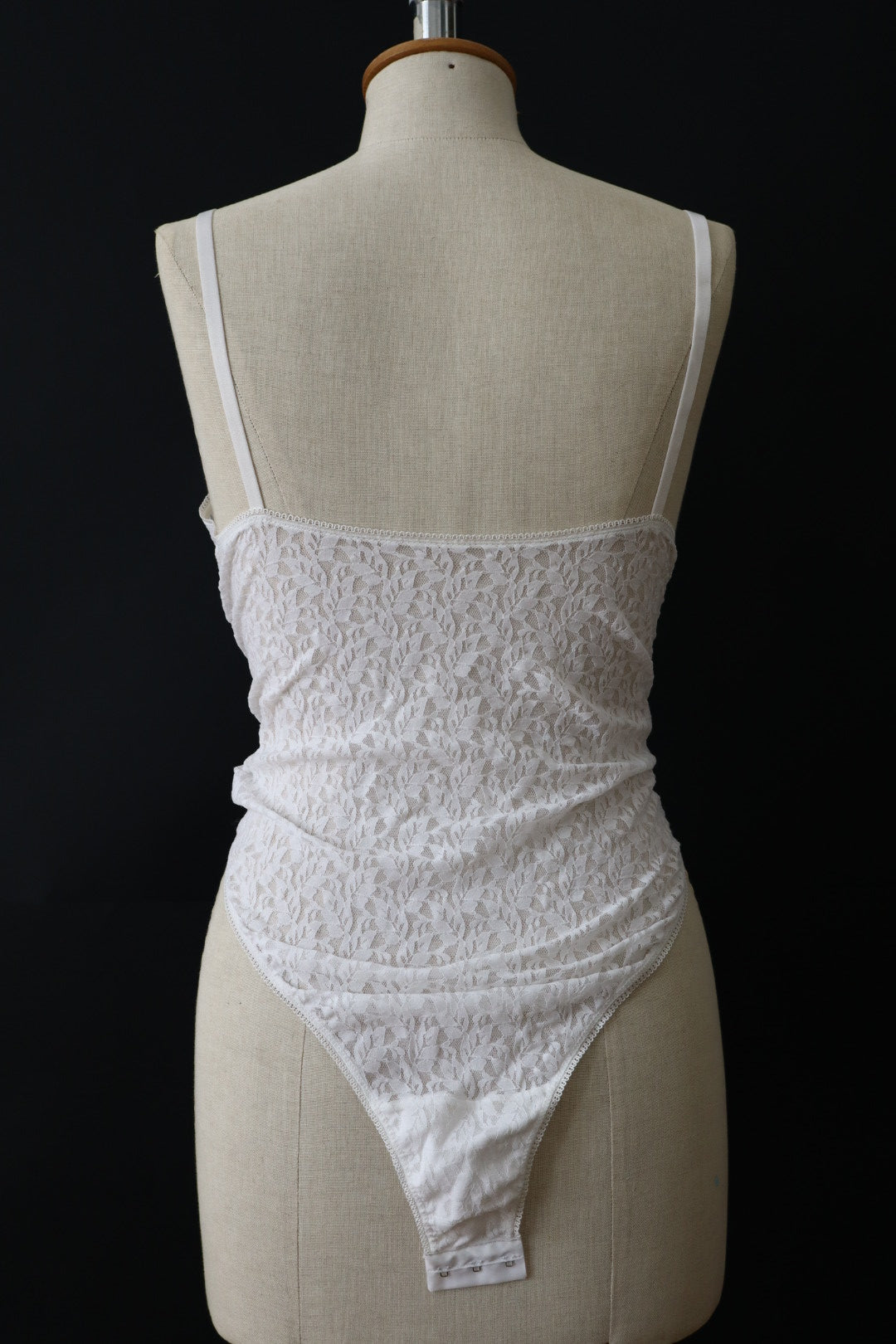 White transparent body size Large