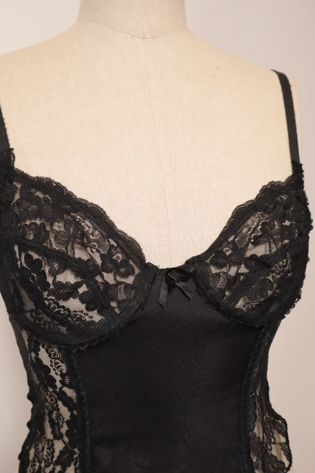 Black bustier with lace sides and cups size M