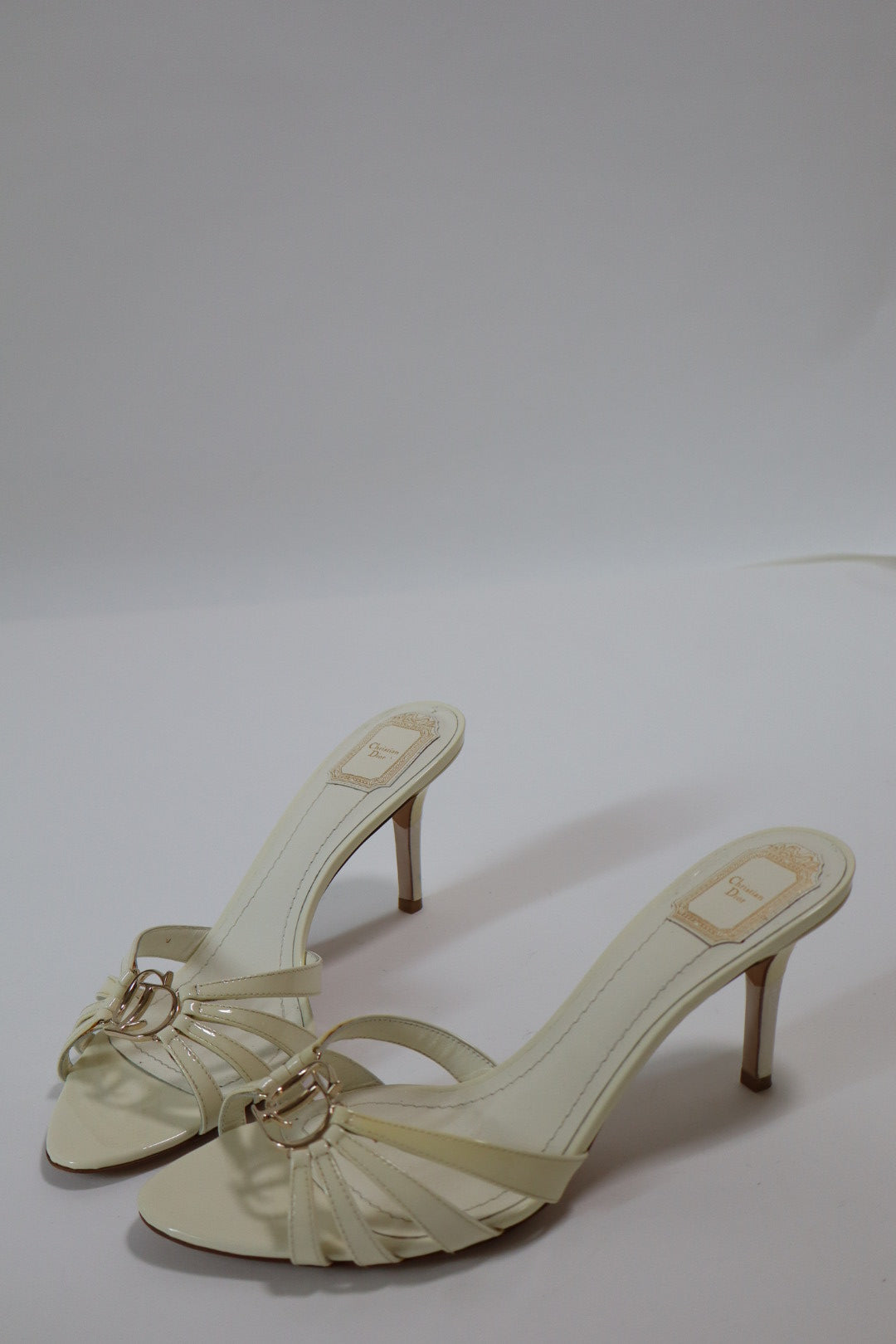 Christian Dior by John Galliano early 2000’s off white heels size 41 / us 10