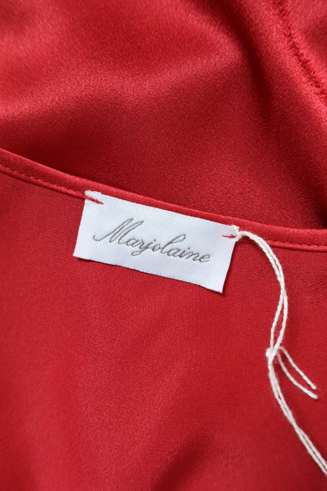 Red satin Marjolaine dressing robe  size S/M