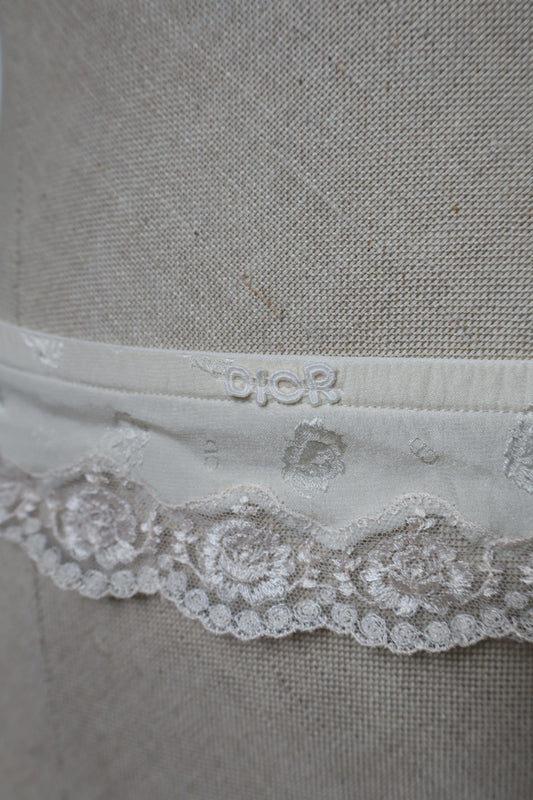 Christian Dior 100% silk jartelles size M