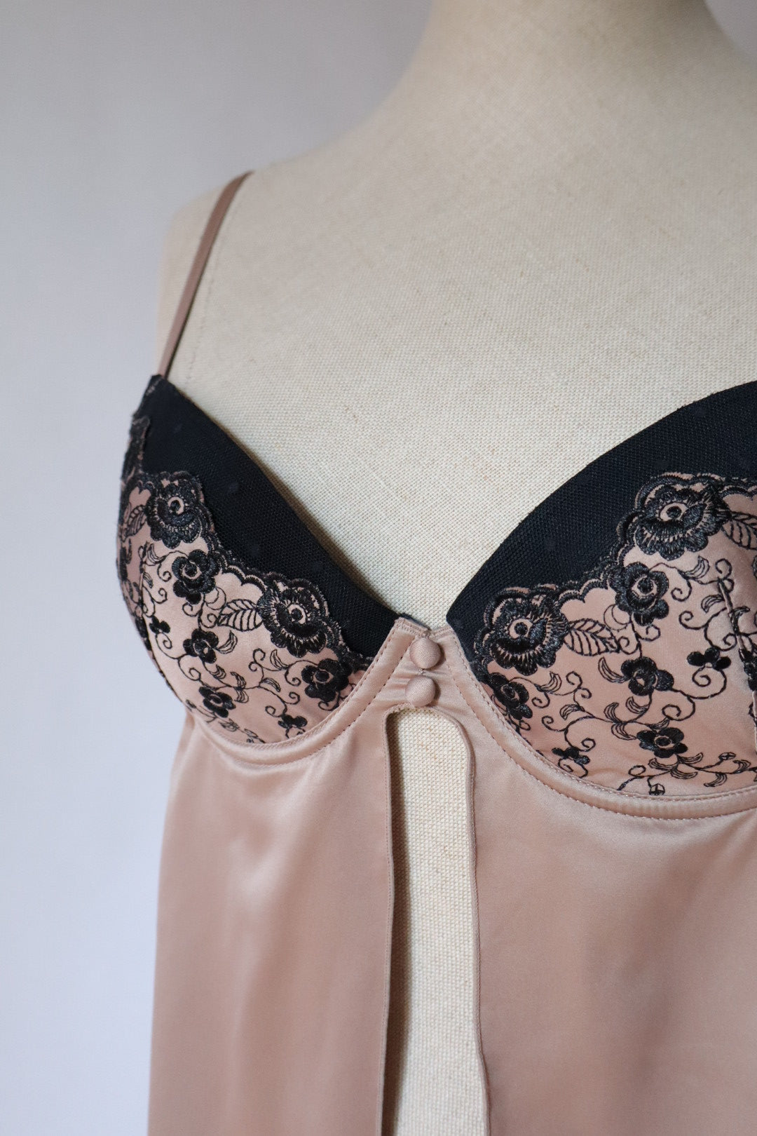 Champagne babydoll with black lace details - size S