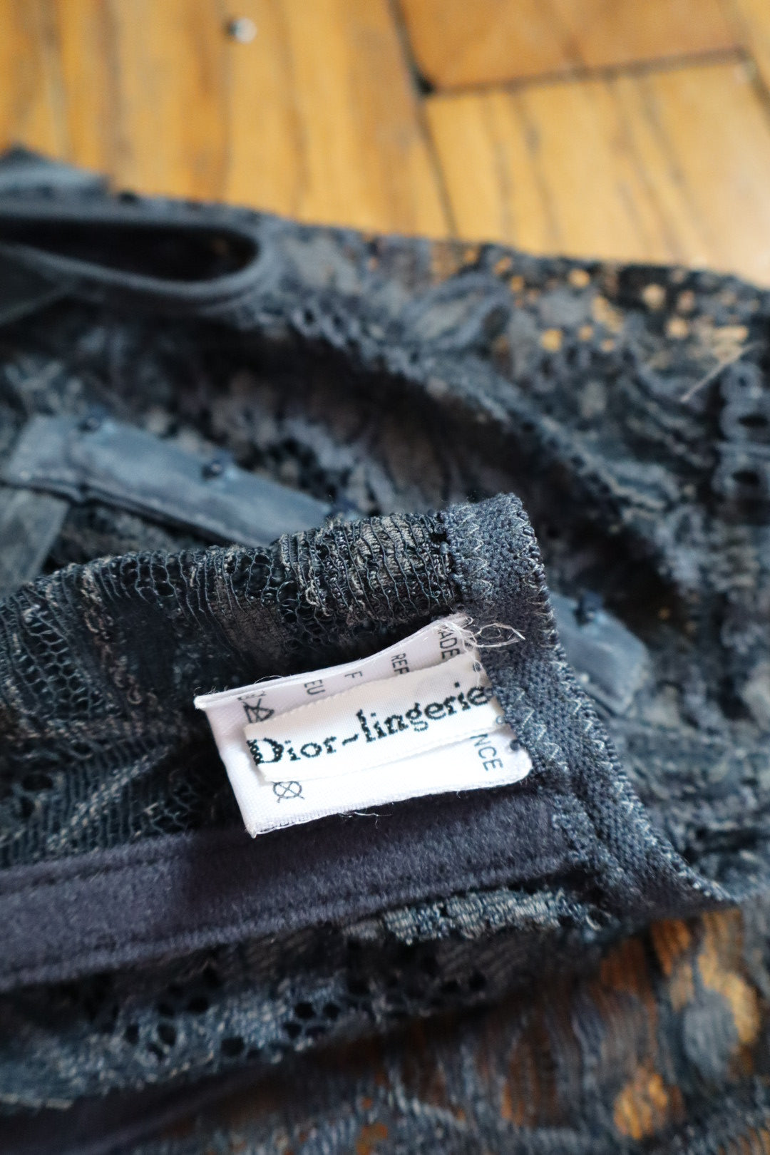 Black Christian Dior bustier size S/M (EU70B - FR85B - US32B)