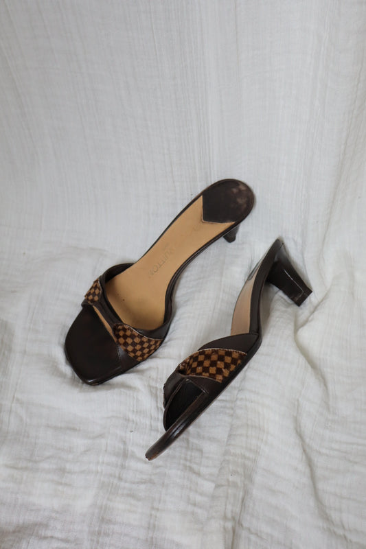 Louis Vuitton mules with ponyhair checkered pattern size 36 (us 5.5)