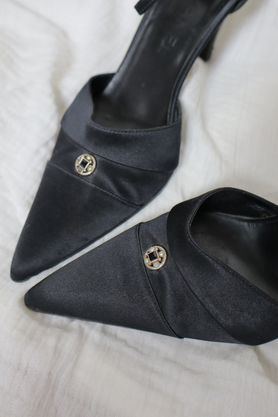 Black Chanel heels with pearl detail size 38.5 (us 8)