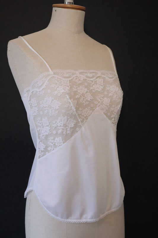 White 1970’s lace cami top size M