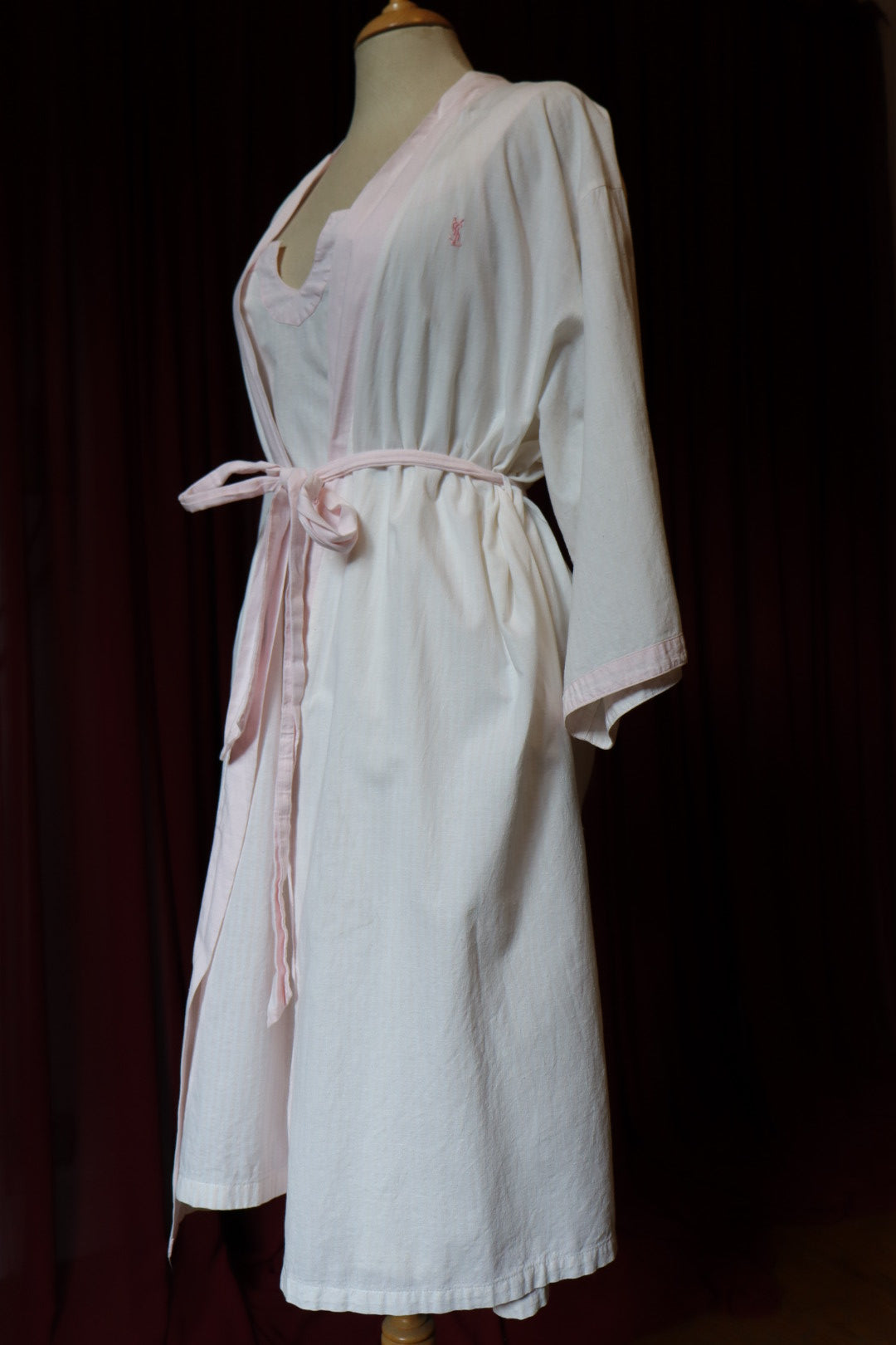 Yves Saint Laurent soft pink coton slipdress & robe set