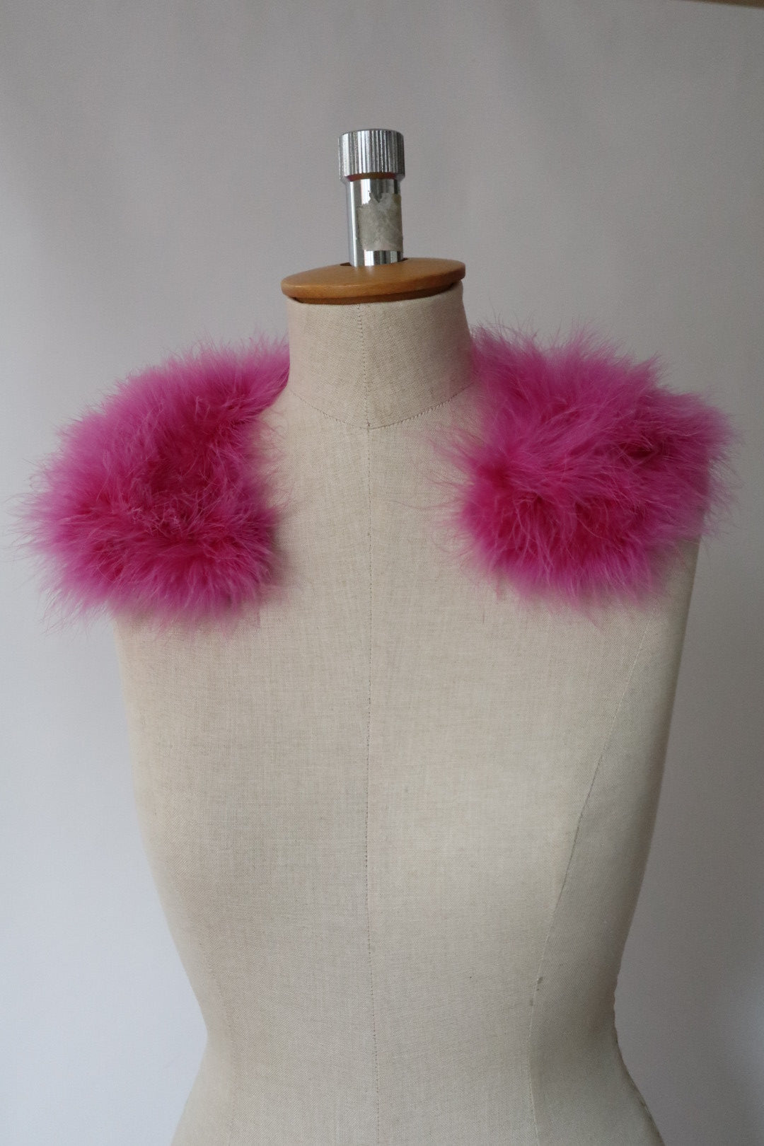 Hot pink feather collar