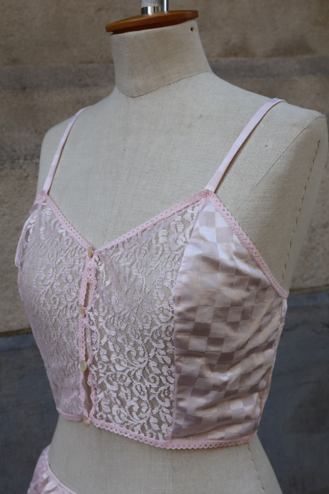 1980’s checkered satin two piece with lace size S