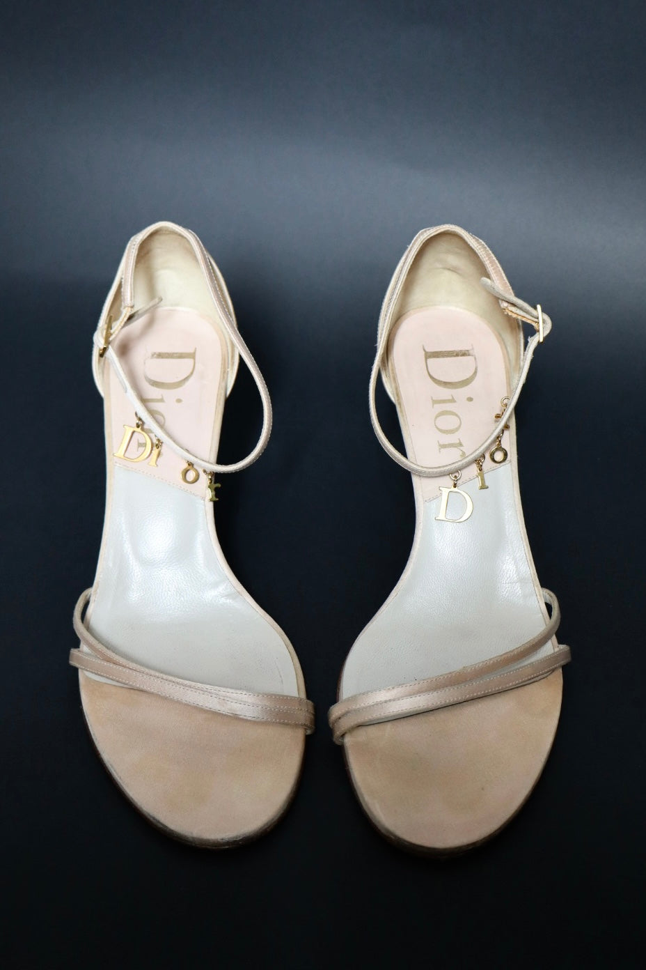 Dior by John Galliano pink Silk heels with gold hardware logo size 38 (us 7.5)