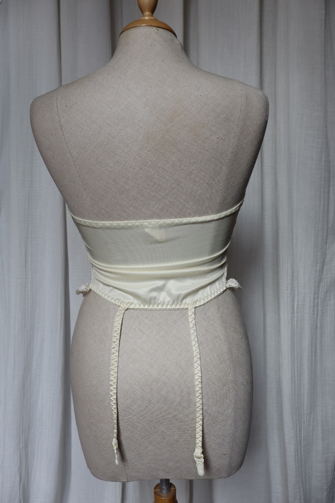 1970’s bustier size M, pale yellow, Made in USA