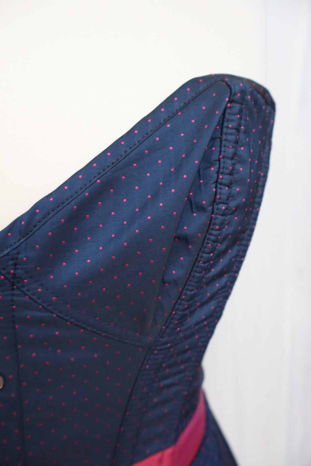 Corset Agent Provocateur dark marine blue with pink polkadots size L