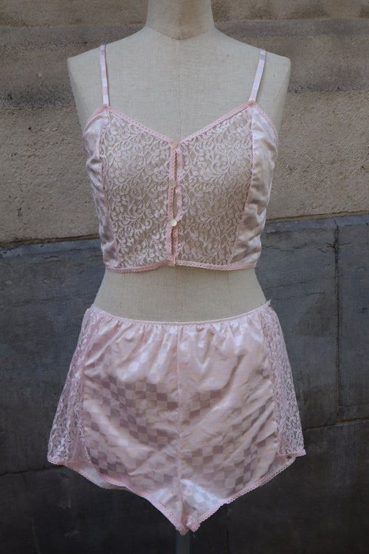 1980’s checkered satin two piece with lace size S