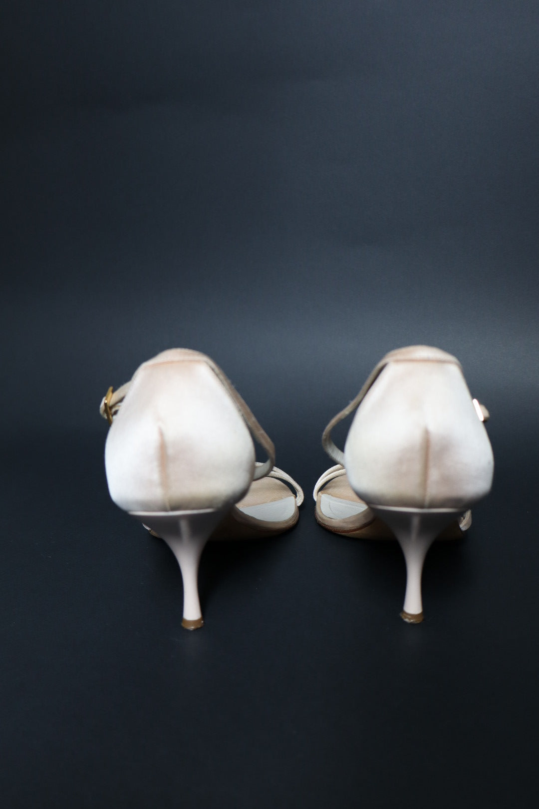 Dior by John Galliano pink Silk heels with gold hardware logo size 38 (us 7.5)