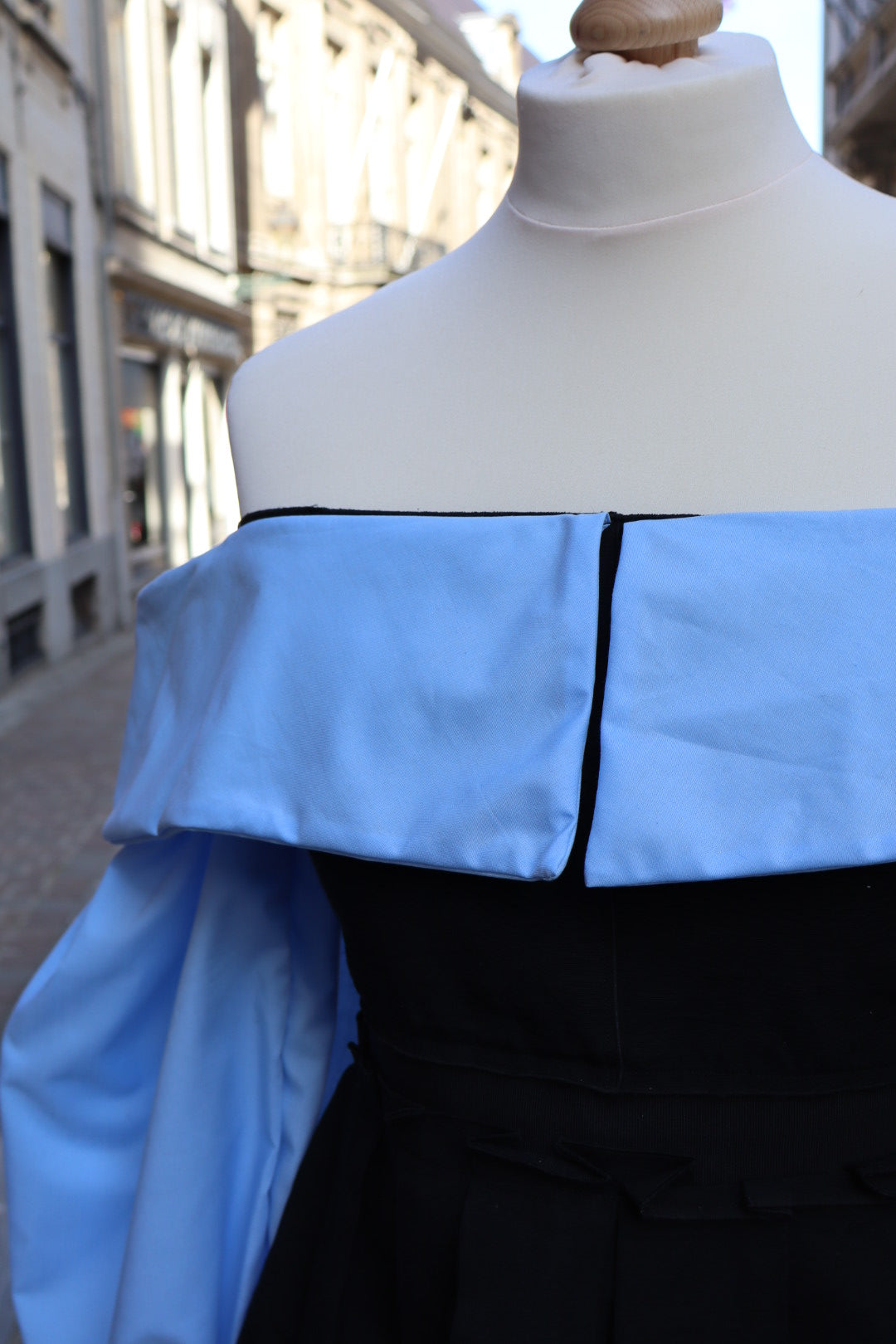 Dolce&Gabbana off the shoulder bustier peplum blouse size L / XL