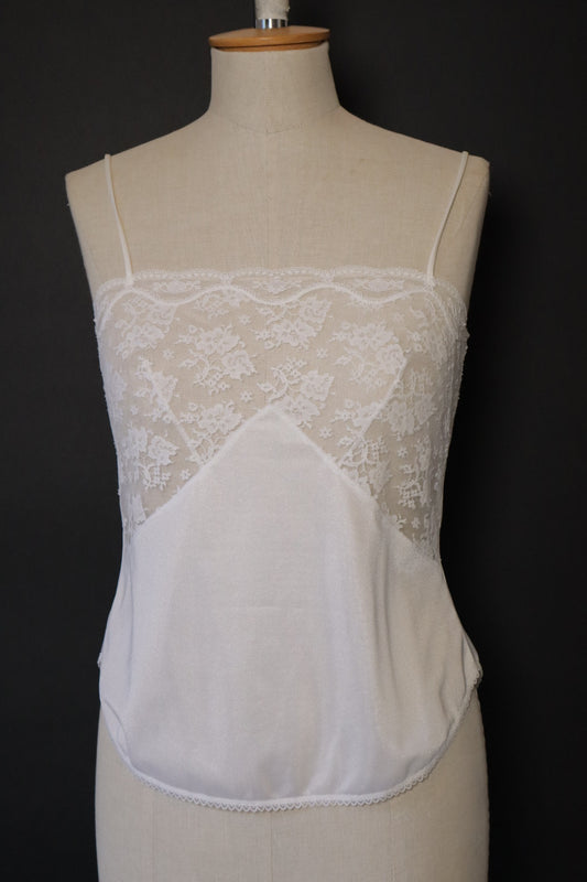 White 1970’s lace cami top size M