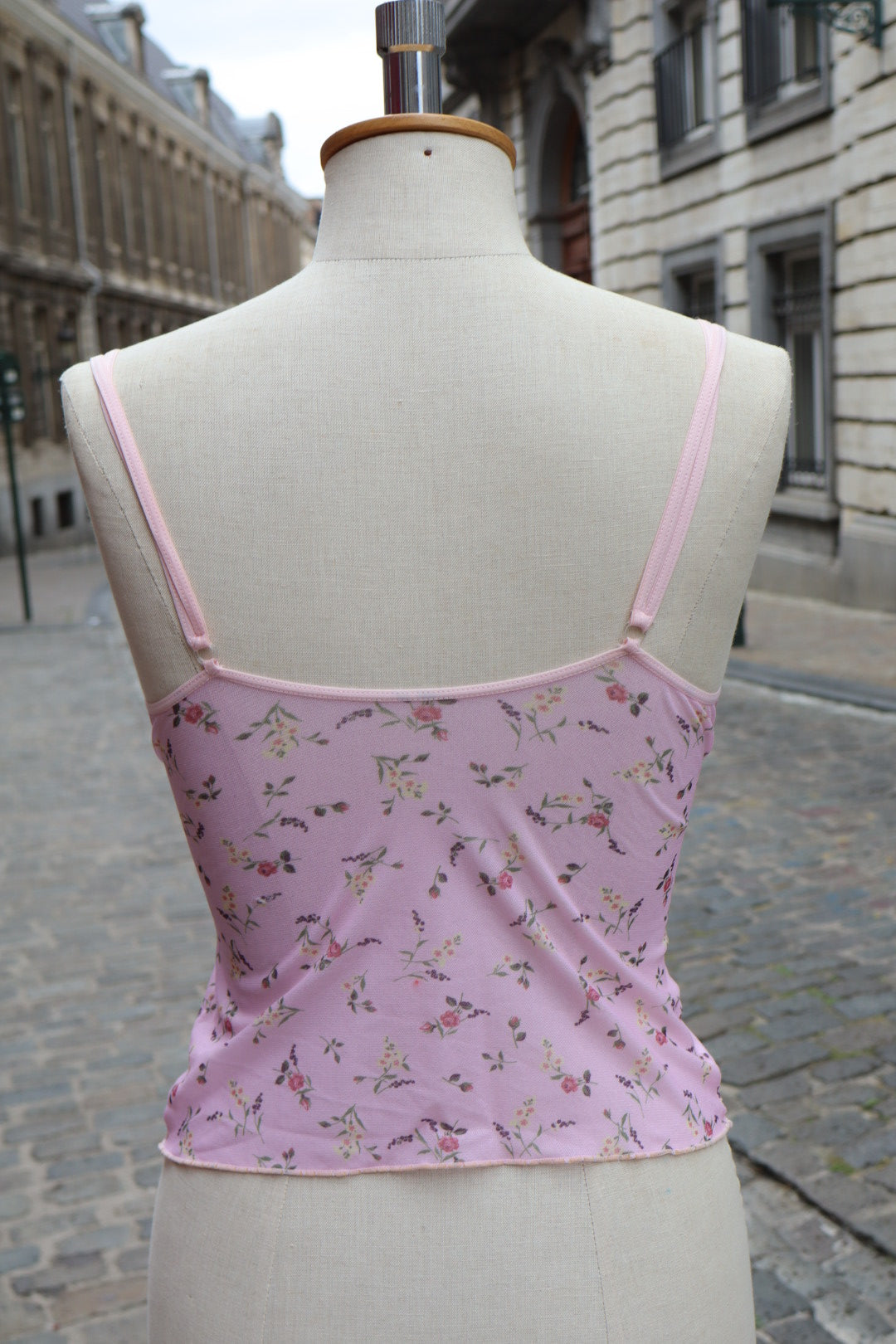 Floral pink cami top size S